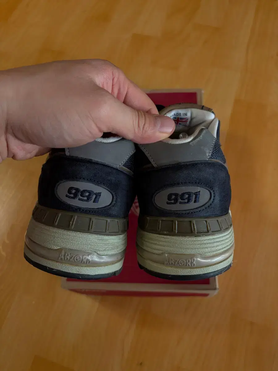 thumbnail-4